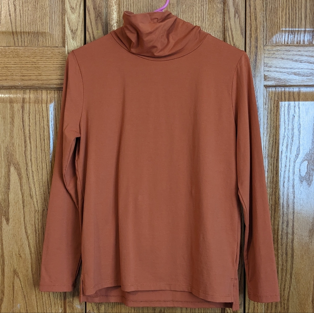 Tradlands Monty turtleneck
